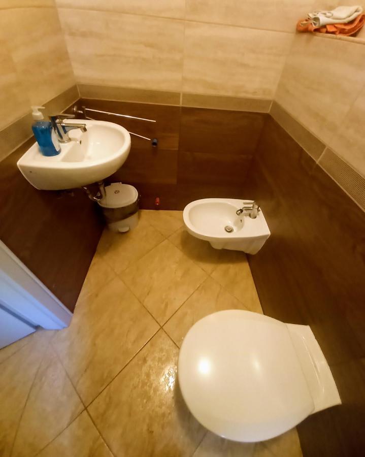 Aqua Apartman Revfulop Exterior photo